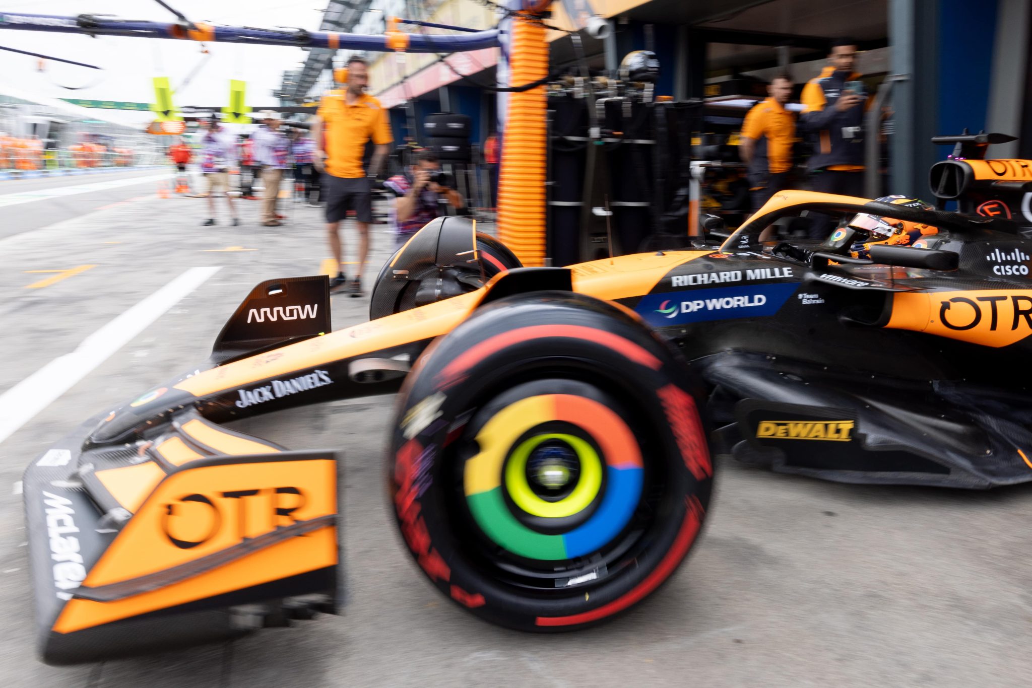 Papaya Parade and Red Mist: The Winners and Losers of the 2025 Spanish Grand Prix