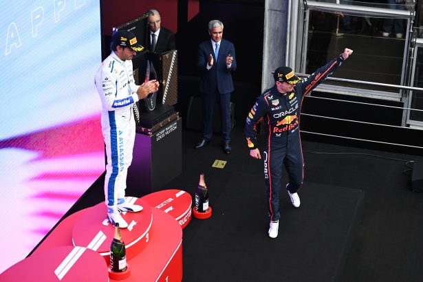 The Smooth Operator Returns: Carlos Sainz and the Williams Miracle in Baku
