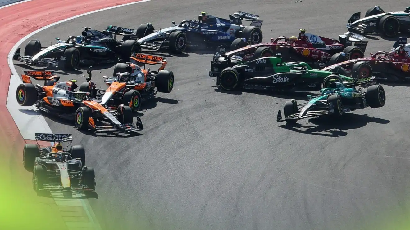 “Papaya Carnage in Texas: When the Title Race Turned Orange and Red”